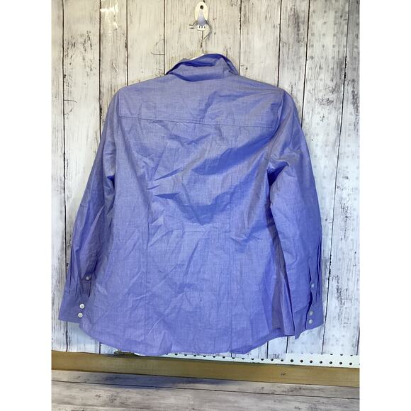 NWT J.Crew Women’s Essential Cotton Button-Down Shirt in Blue – Size Small - Picture 2 of 3